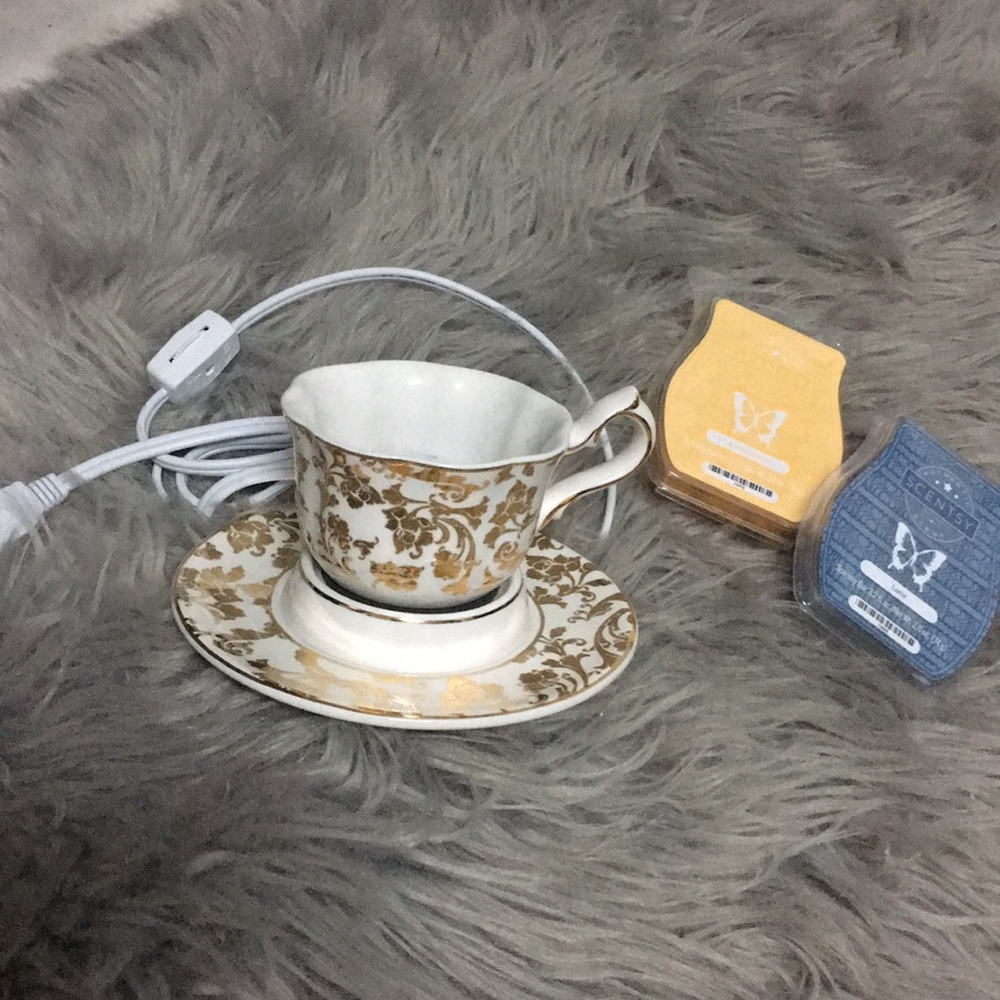 Scentsy Candle Warmer English Tea